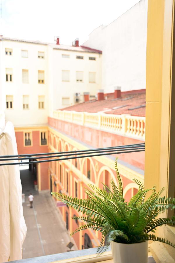 Hostal Guestped Madrid Exterior foto